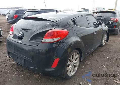 2012 Hyundai Veloster Base W/Gray z USA, uszkodzony, nr VIN KMHTC6AD7CU067762